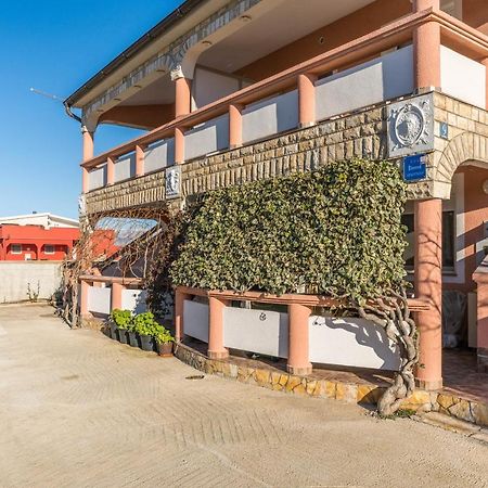 Apartmani Zarko Vir Exterior foto